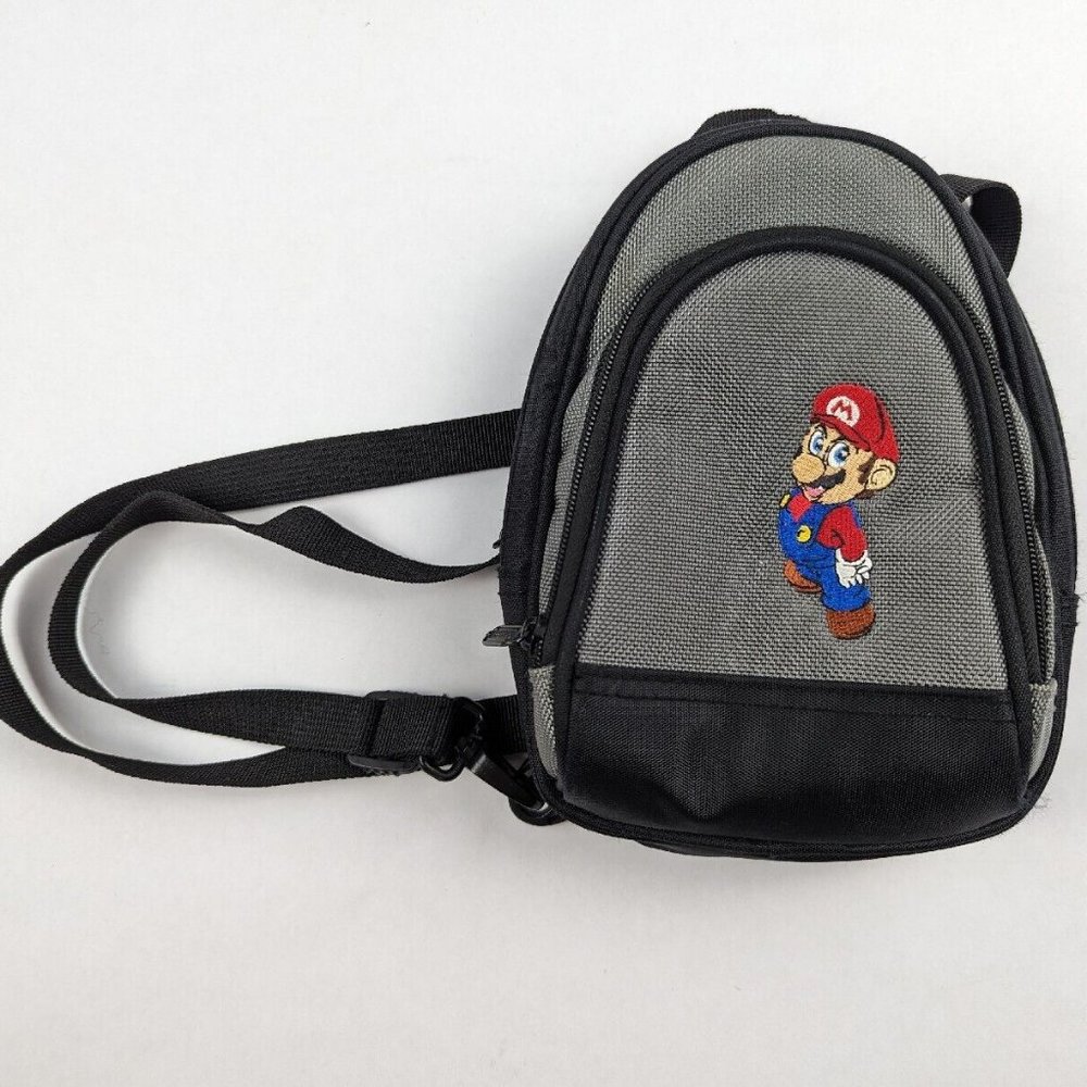Nintendo DS Super Mario Bros Carrying Case Backpack Gray with Mario